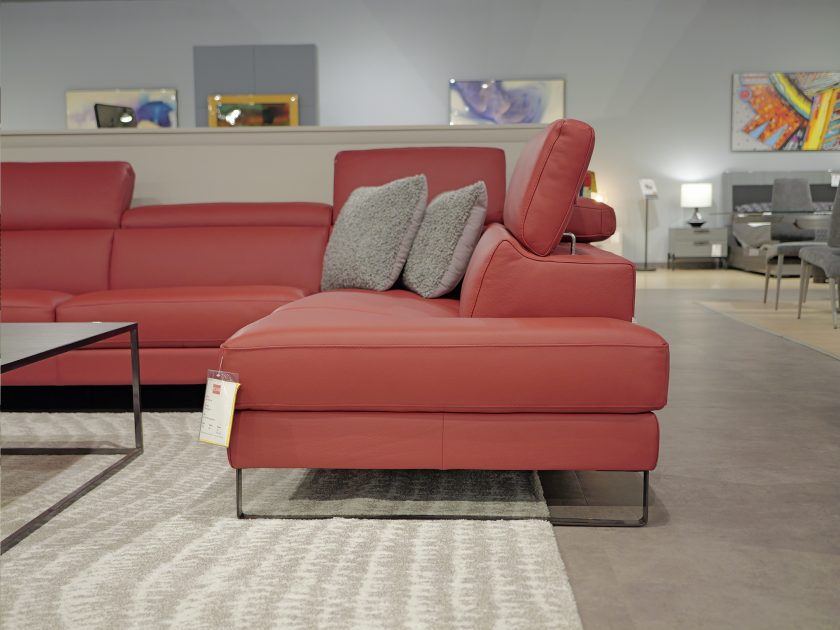 Pier Sectional Rosso