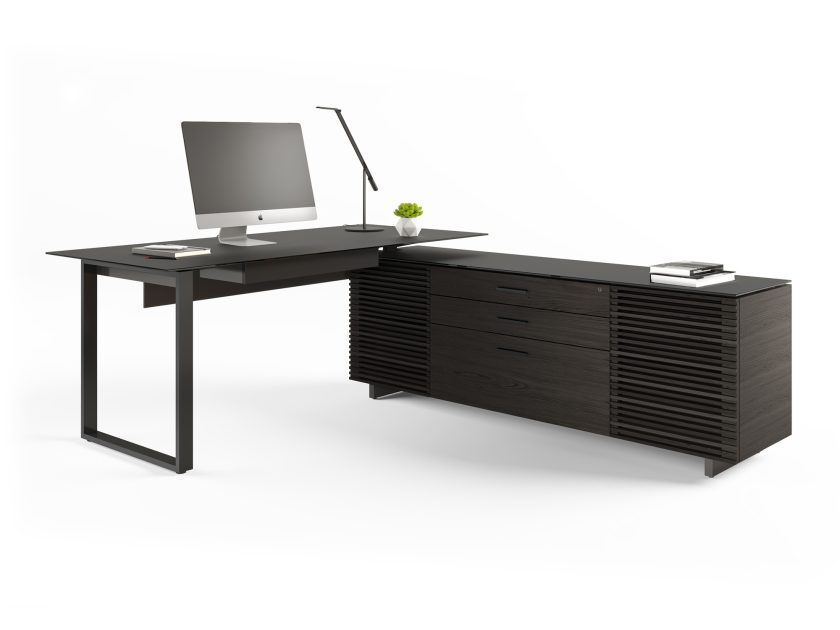 Corridor 6531 L-Desk